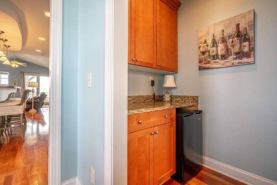 Dock Holiday-Wet Bar