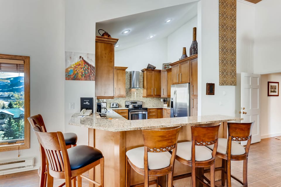 Breakfast Bar