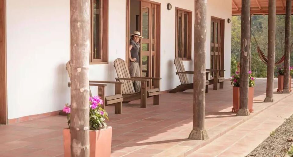 Traditional coffee farm with luxurious amenities for your family and friends