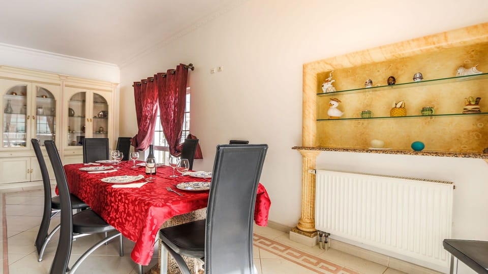 Lounge and Dinning Area