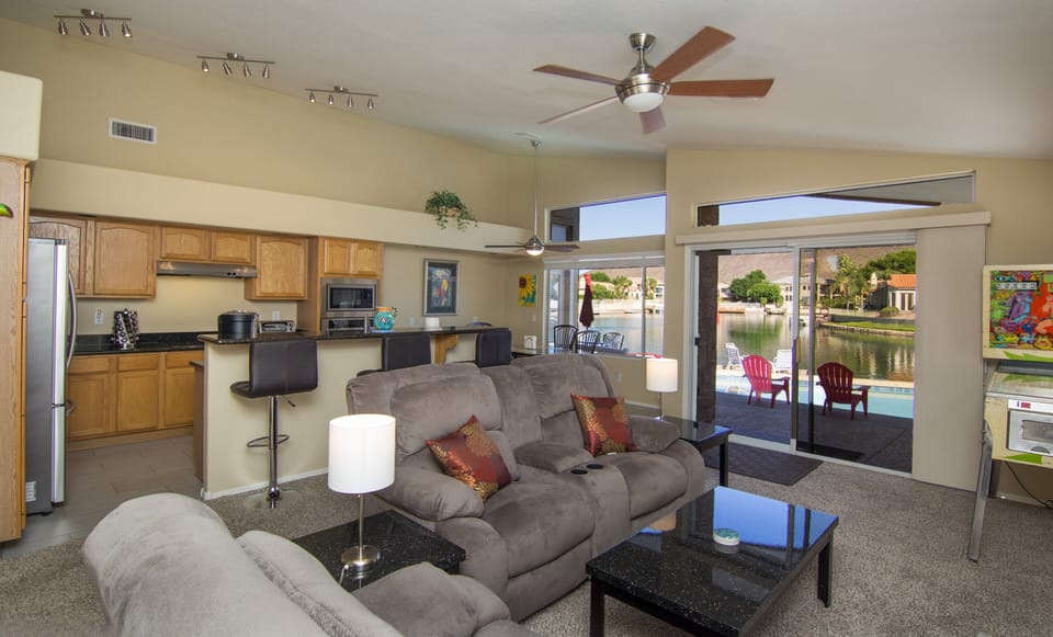Spacious Open Kitchen, Family Room & Dinette All With Wonderful Lake Views!