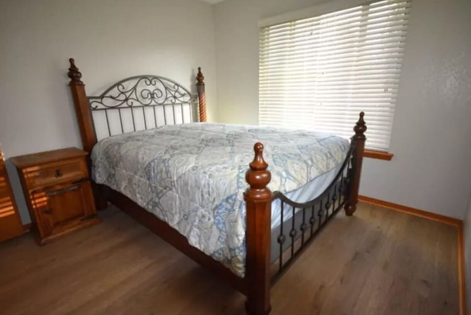 Comfy queen size bed.