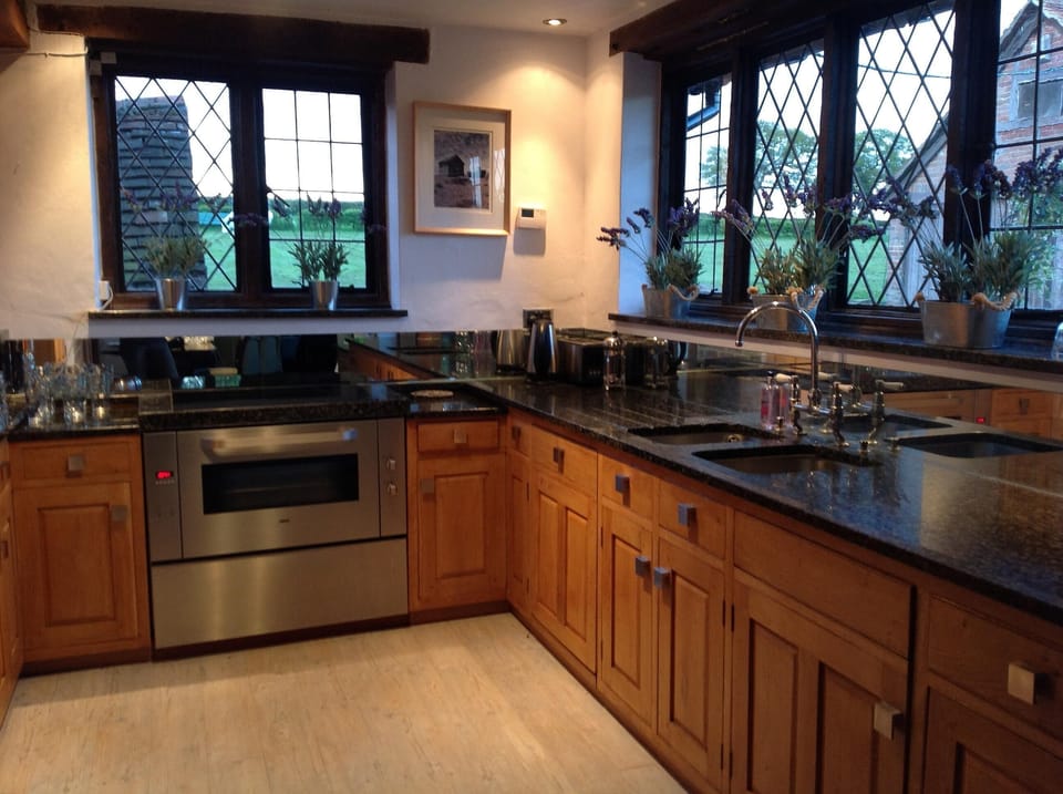 Enjoy home cooking in the well equipped kitchen