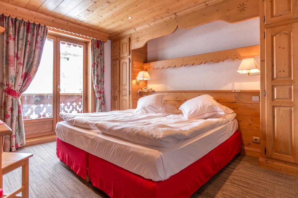 In-room safe, individually decorated, individually furnished