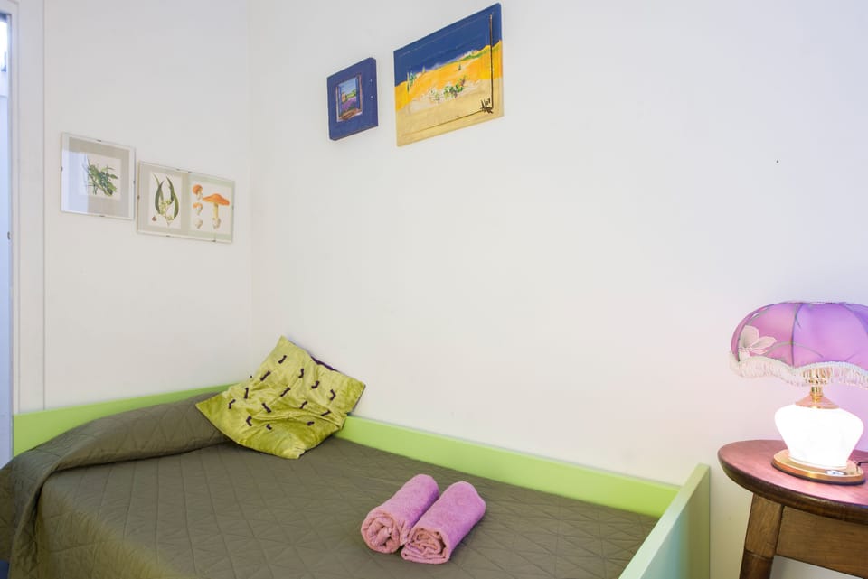 Apartment, 2 Bedrooms | 2 bedrooms, soundproofing, iron/ironing board, cribs (free)