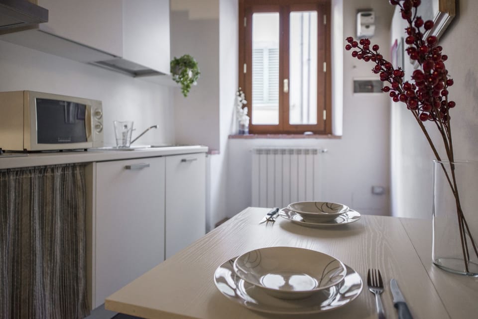 Apartment, 2 Bedrooms | In-room dining
