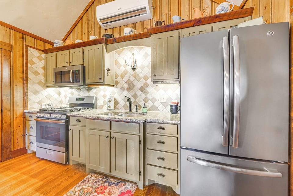 Studio | Kitchen | Cooking Basics | Drip Coffee Maker
