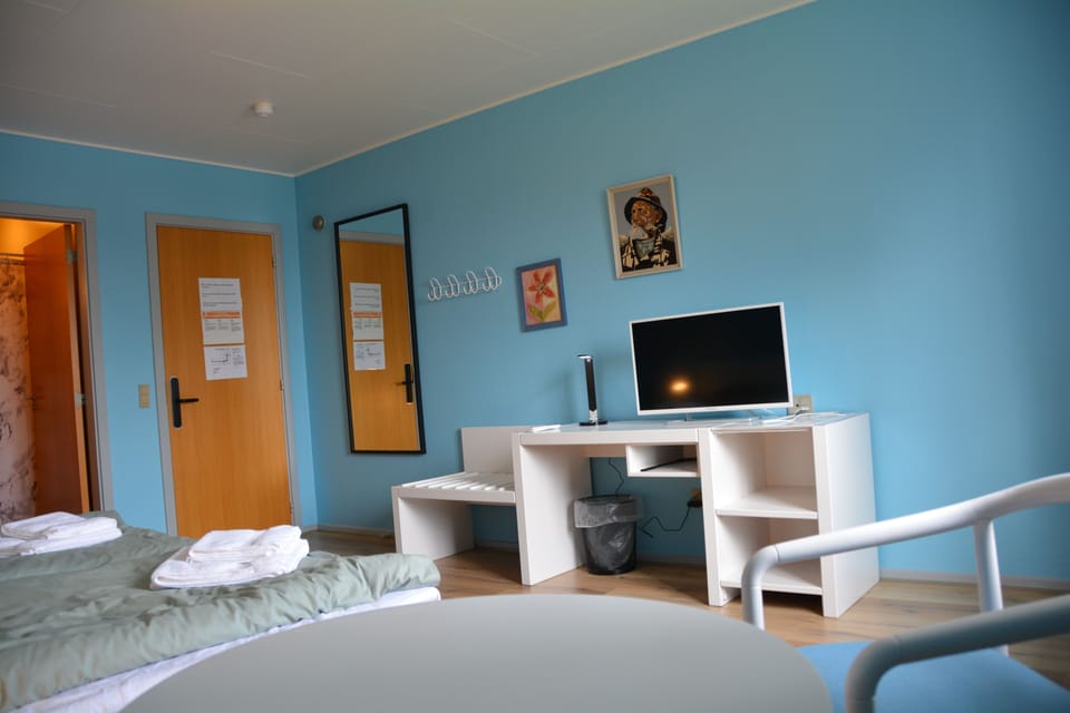 Double Room | Free WiFi, bed sheets