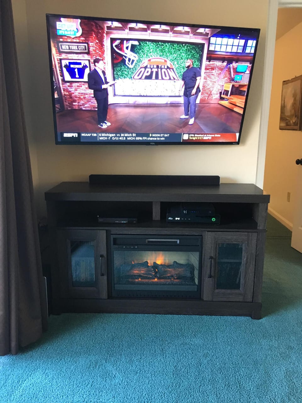 We've added a fireplace for cozy evenings!
