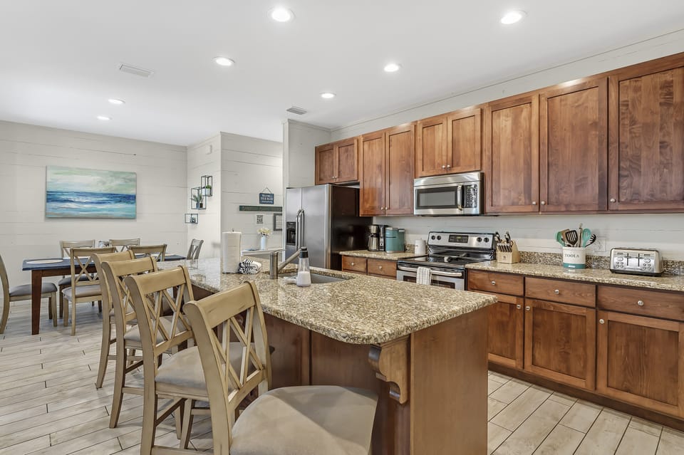 Modern well stocked kitchen