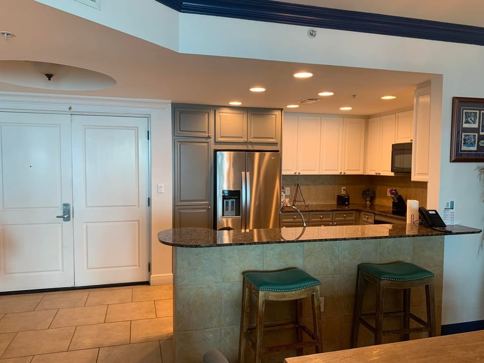 Counter/Bar