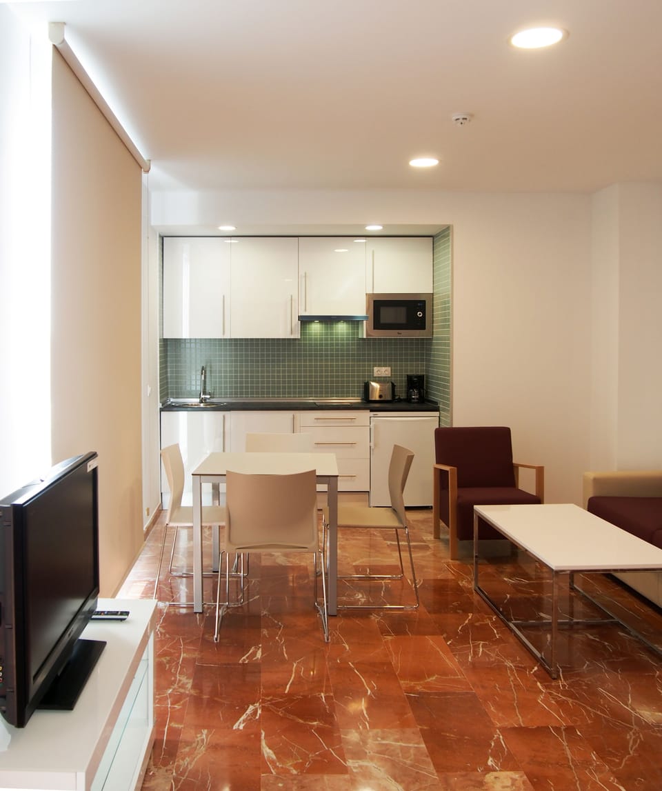 Basic Apartment | Living room | Flat-screen TV