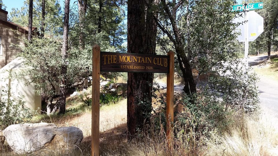 Located in The Mountain Club: Wander Inn is near two great parks!