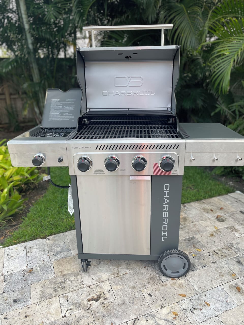 BBQ grill 