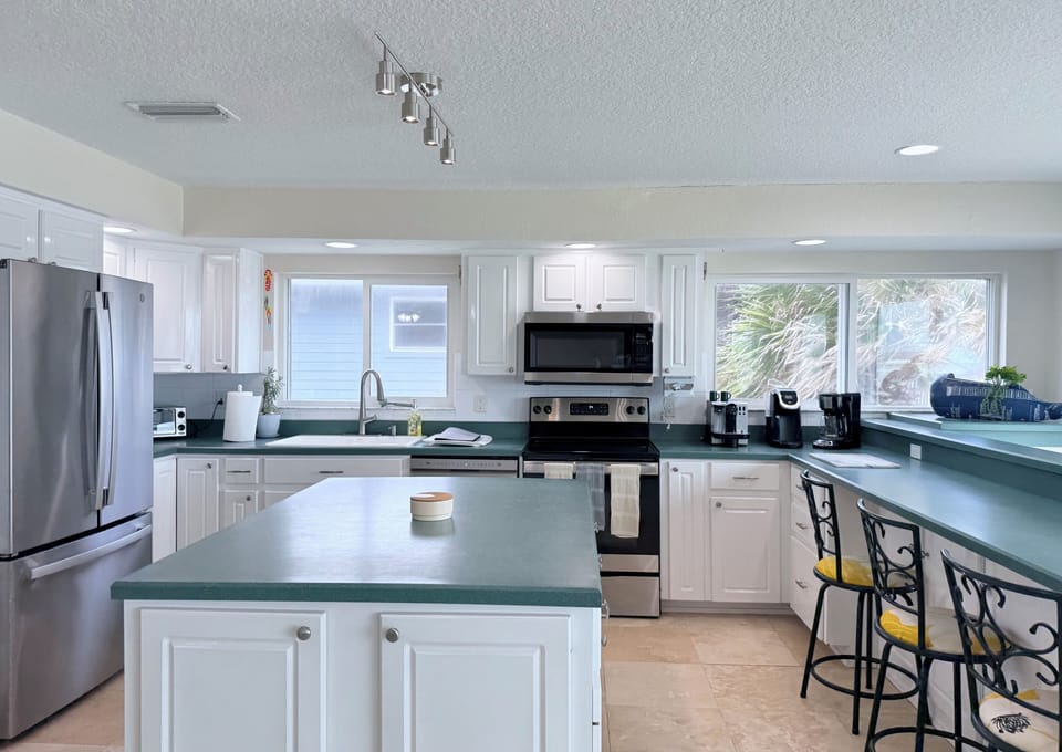 Ideal for cooking and entertaining