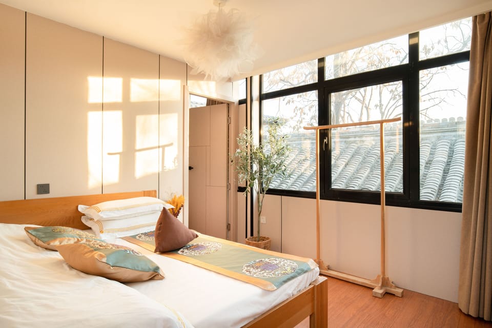Elite Suite | Premium bedding, blackout drapes, WiFi (free), individually furnished