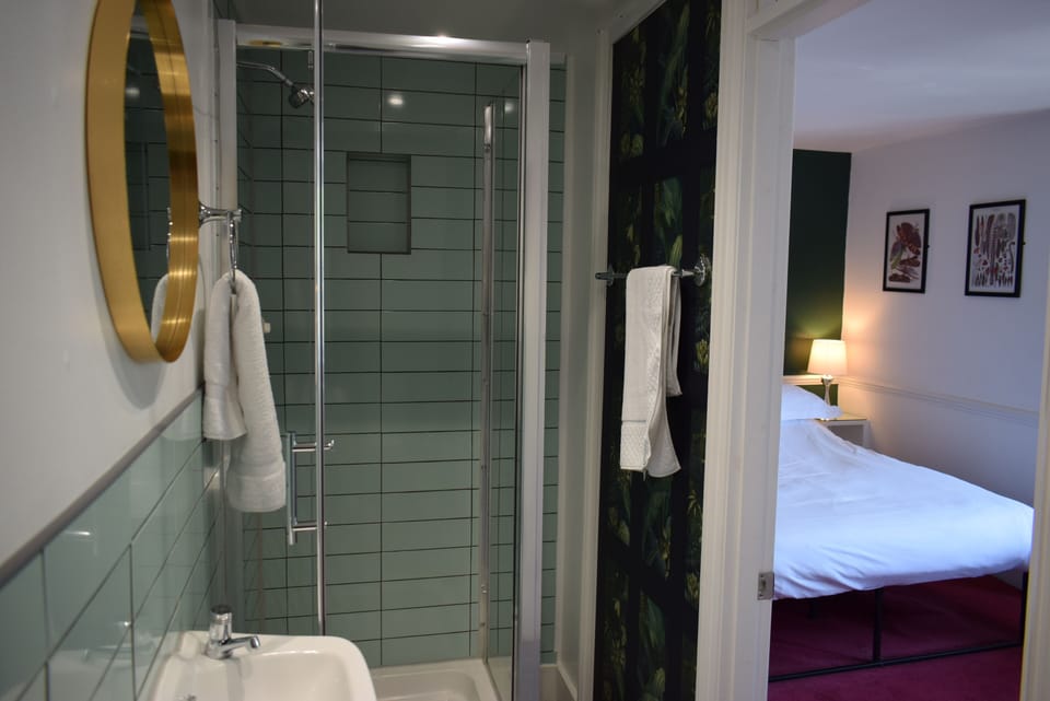 Large Double Room, Second Floor | Bathroom | Shower, towels