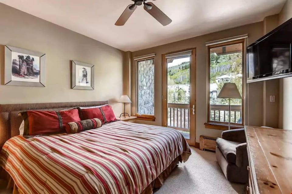 Get a good night's sleep in the master bedroom. The bedding configurations vary.