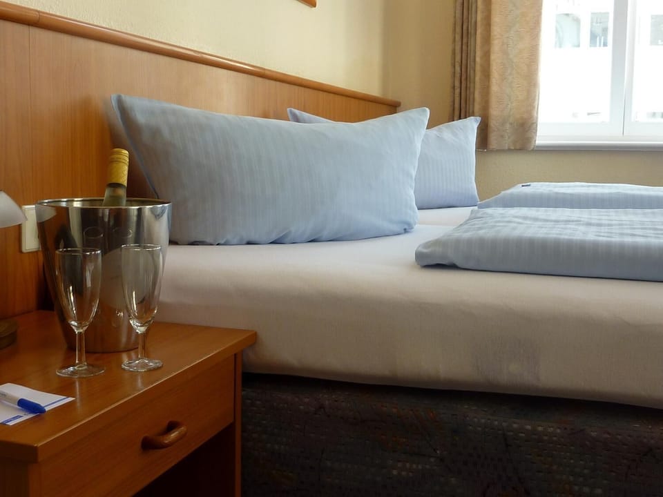 In-room safe, desk, free WiFi, bed sheets