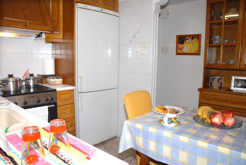 The refrigarator!