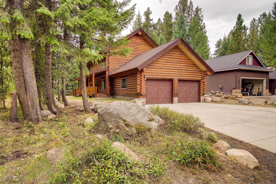 Property Exterior | Keyless Entry