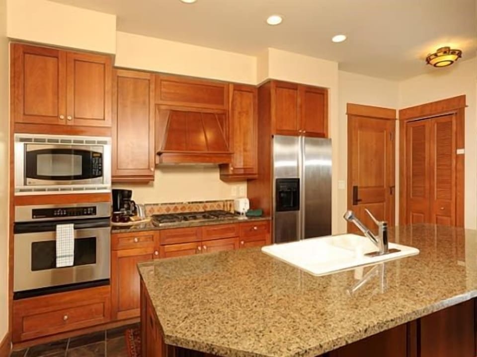 Prepare meals in the comfort of your very own fully-equipped kitchen.