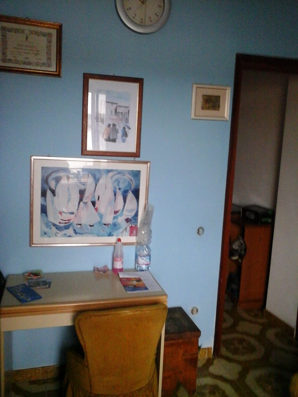 Room amenity