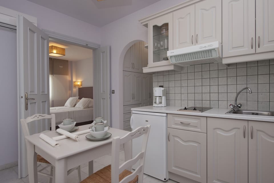 Exclusive Apartment | In-room dining