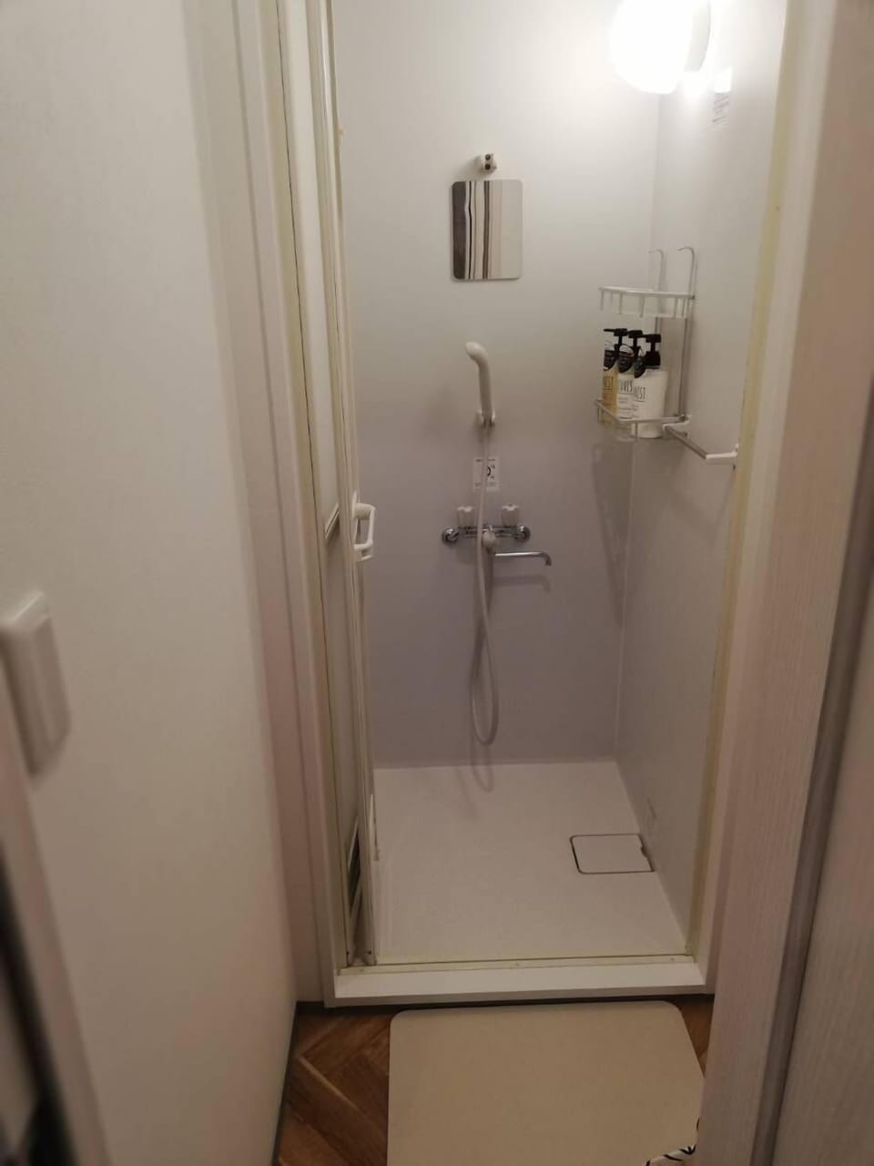 bnb+ Kanda - Hostel Hostel in Japan