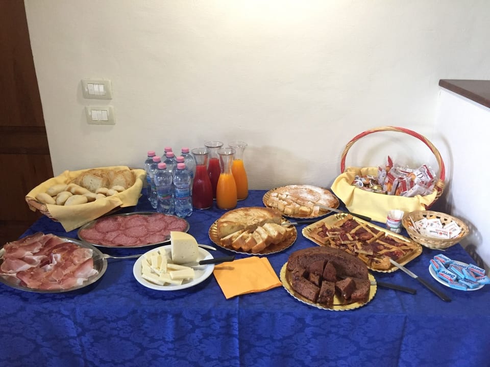 Daily buffet breakfast for a fee
