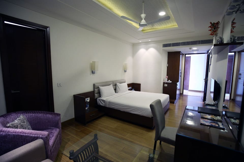 Rollaway beds, free WiFi