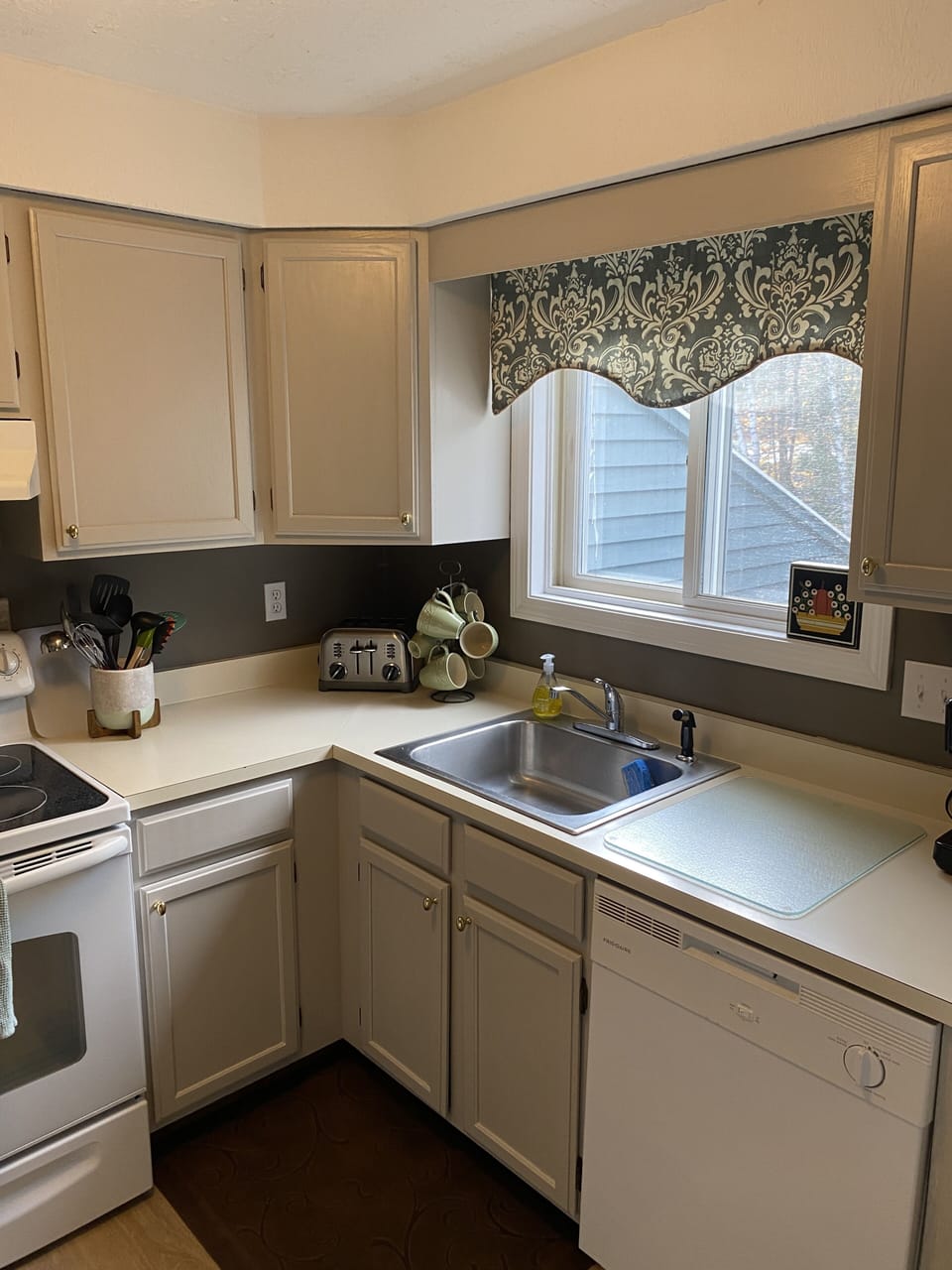 Kitchen stocked with everything you need to feel at home.