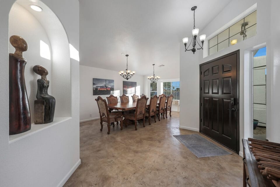 Hacienda Grande Dining Space