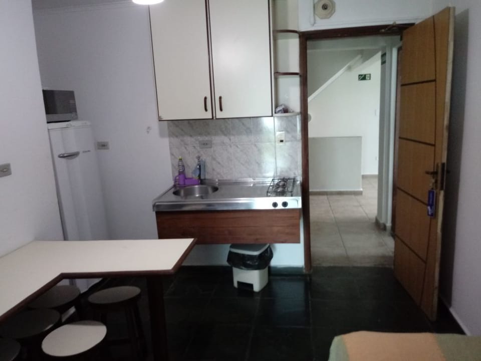 Apartment, Beachfront | Private kitchen | Fridge, stovetop, cookware/dishes/utensils
