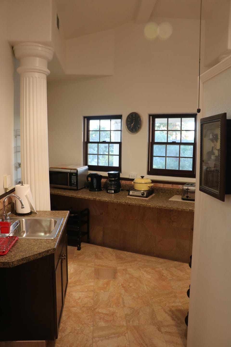 Kitchenette 