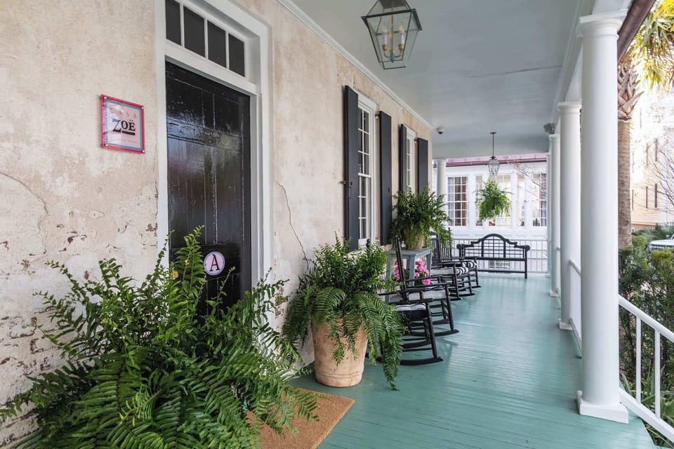 Porch, perfect for gathering