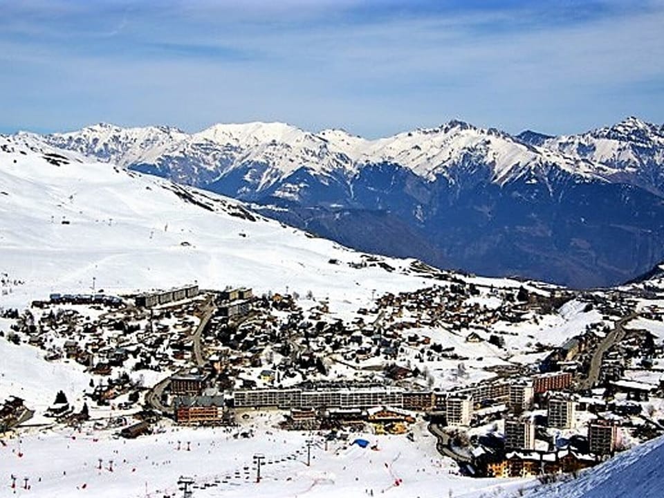 Snow and ski sports