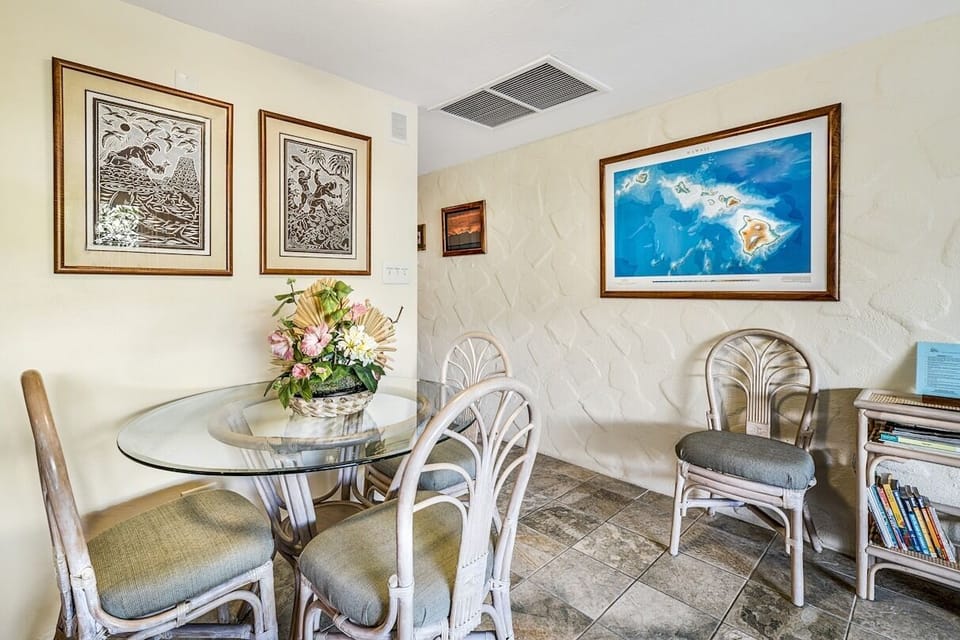 Dining room with seating for 3.