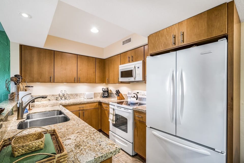 Fully equipped kitchen