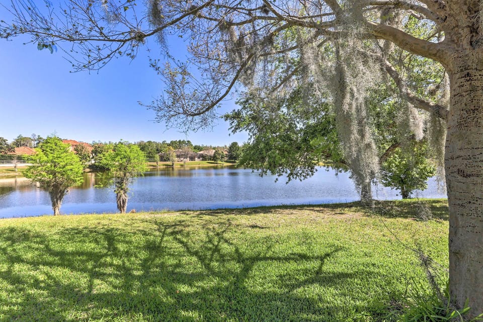 Lakefront Backyard | Single-Story Home