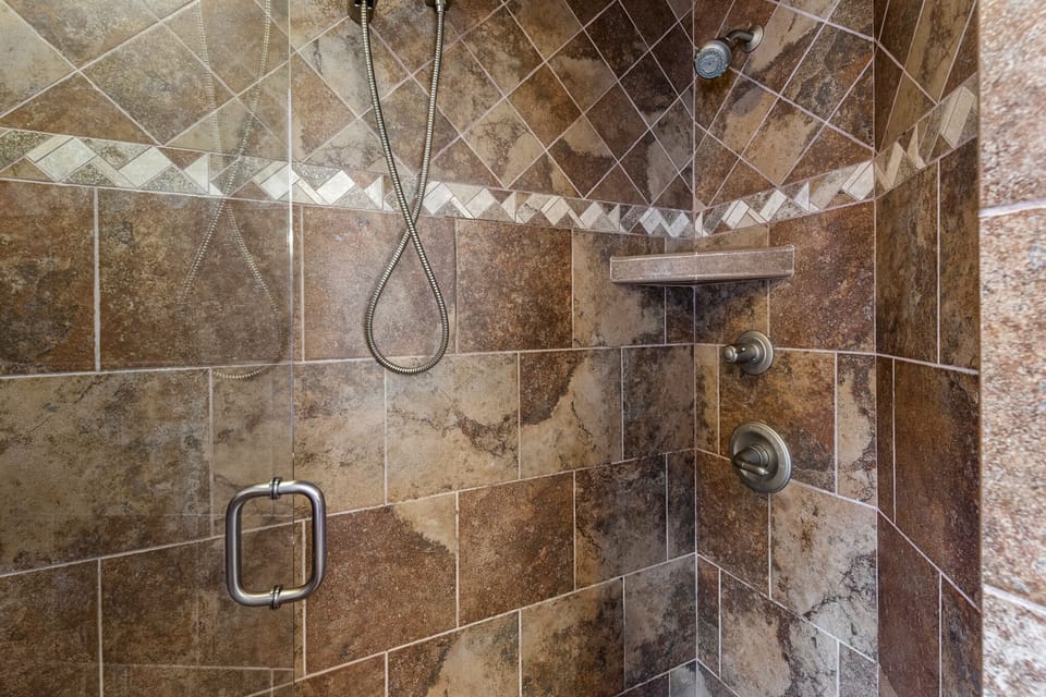 CC411: Sounds Like Fun | Top Level Bedroom 6 Private Bath