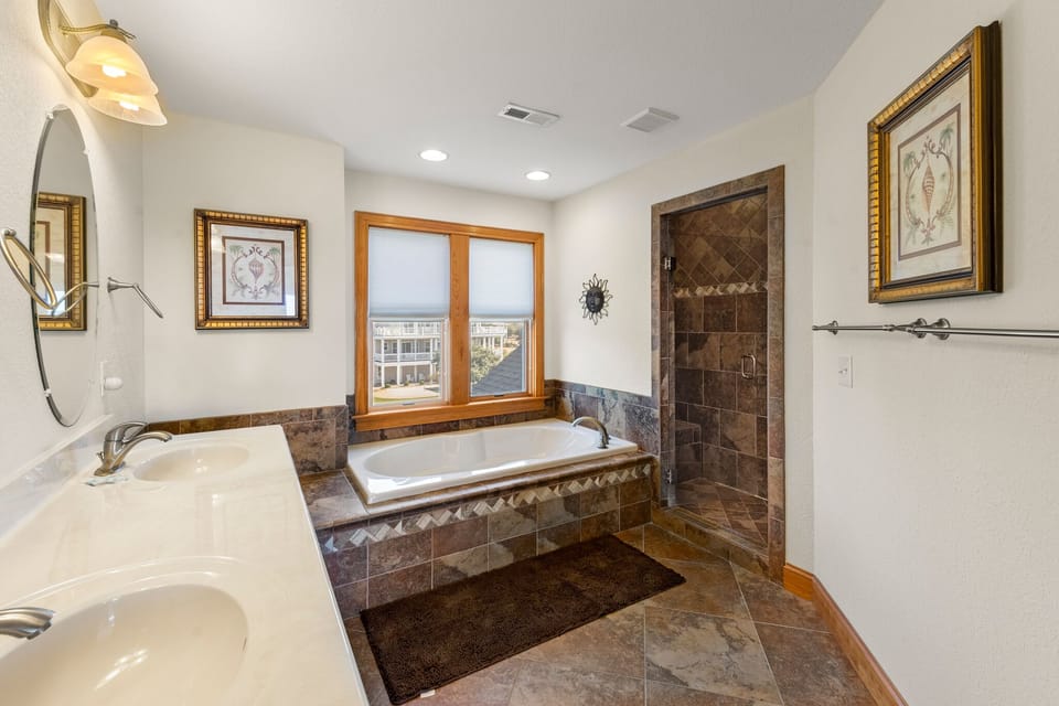 CC411: Sounds Like Fun | Top Level Bedroom 6 Private Bath