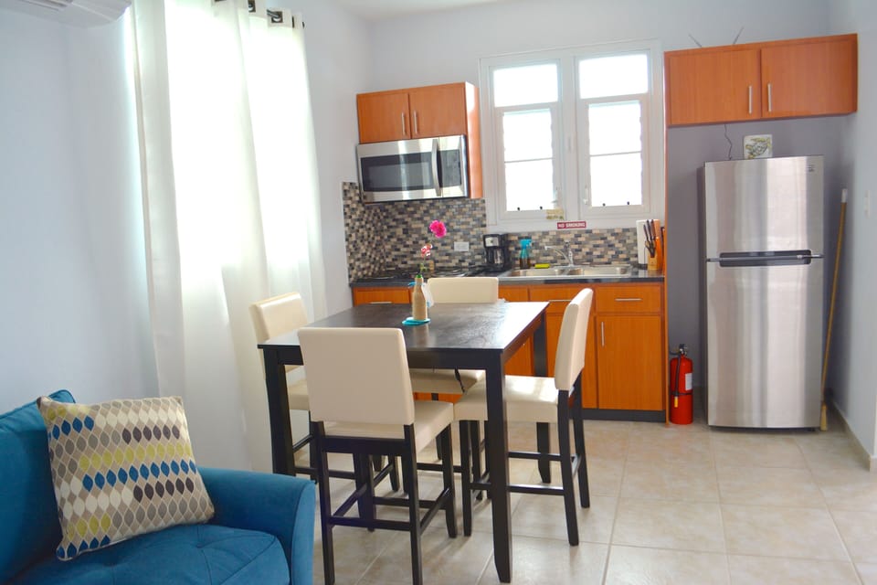 Kitchen/dining area
