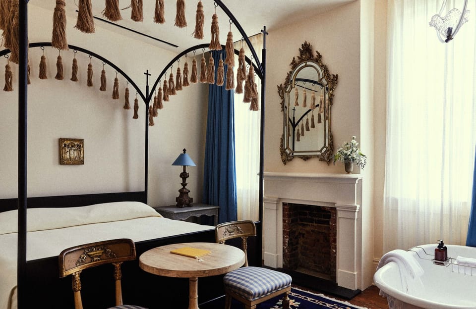 Convent Classic | Egyptian cotton sheets, premium bedding, pillowtop beds, minibar