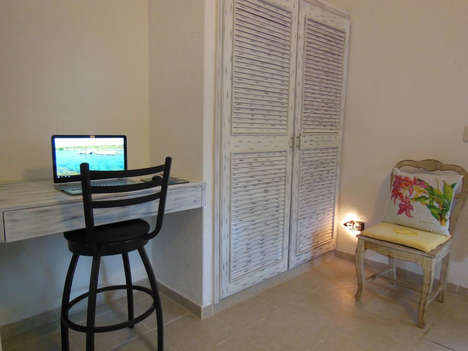 Desk in Starfish bedroom