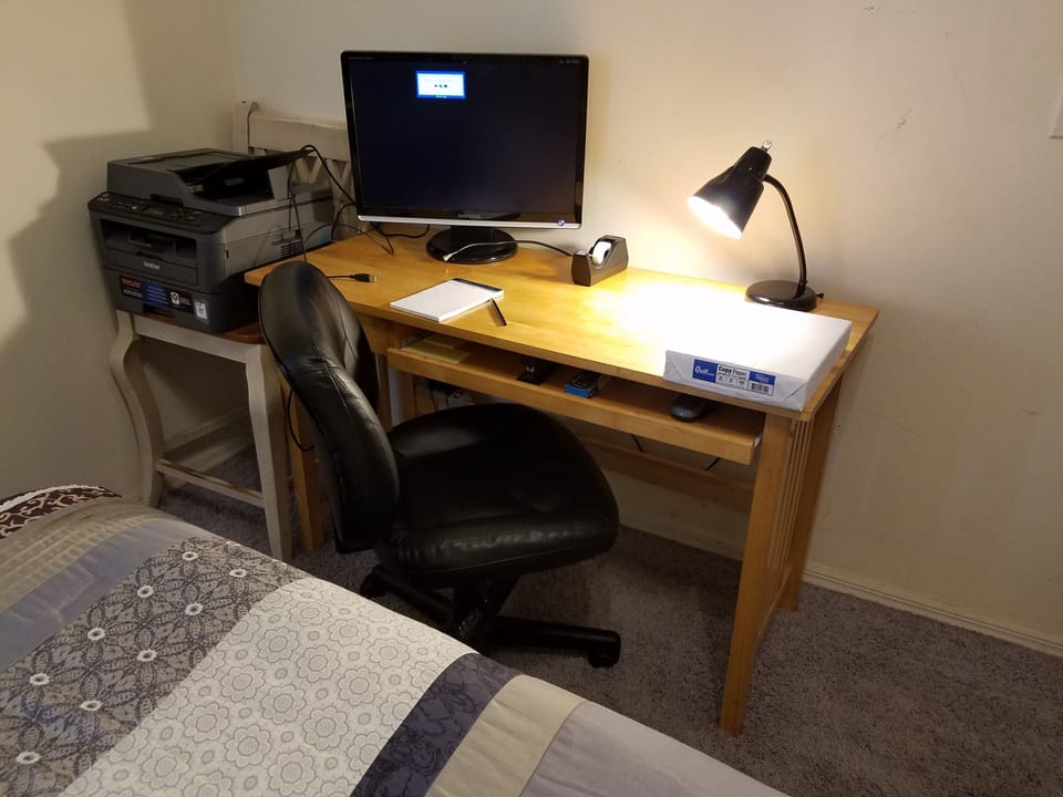 Office area in Bedroom 3 with Free WiFi