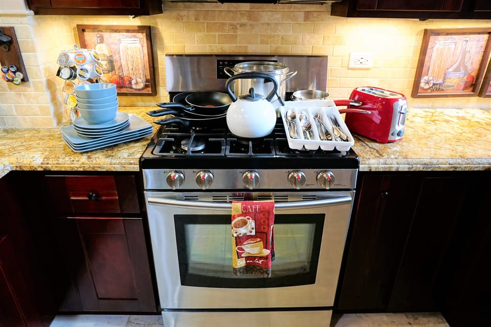 Everything you need to cook a meal and more!