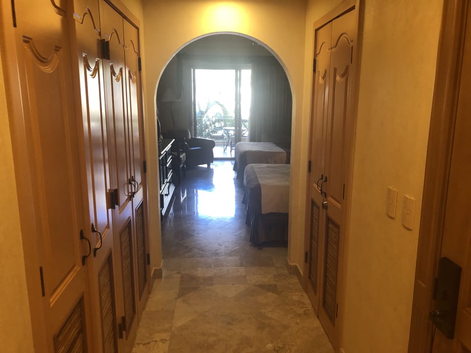 Entering 2nd bedroom for guests or can be a stand alone rental with bathroom.