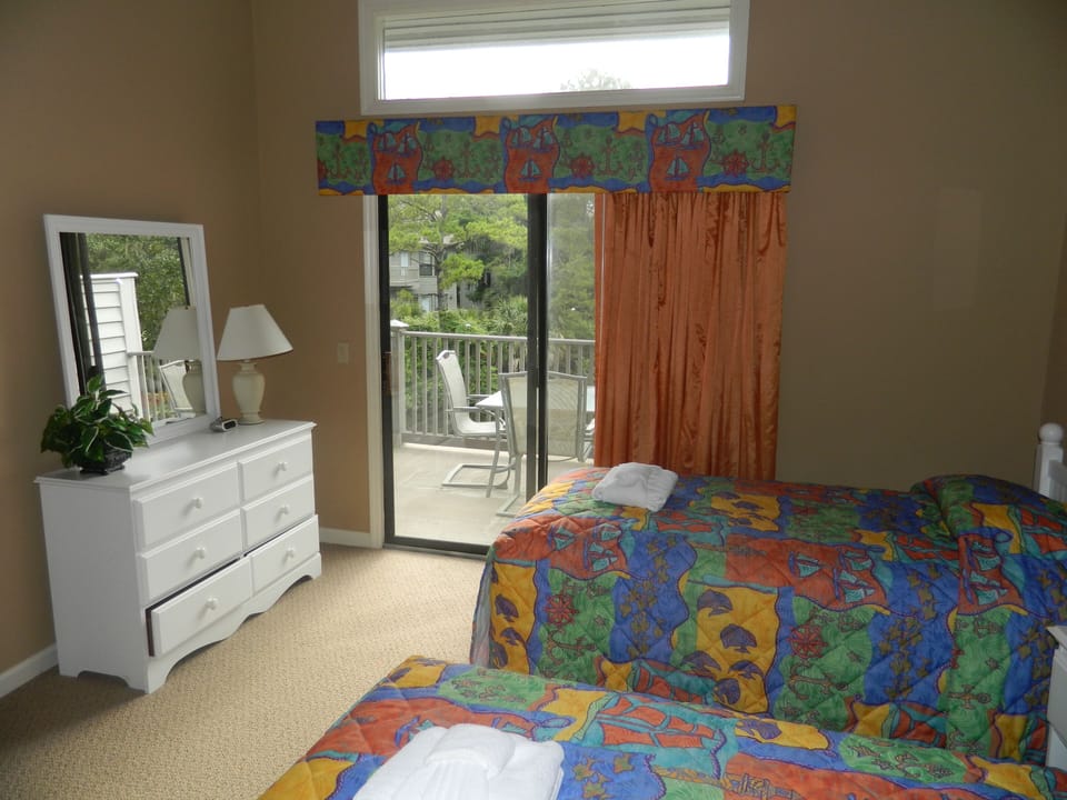 Guests bedroom 