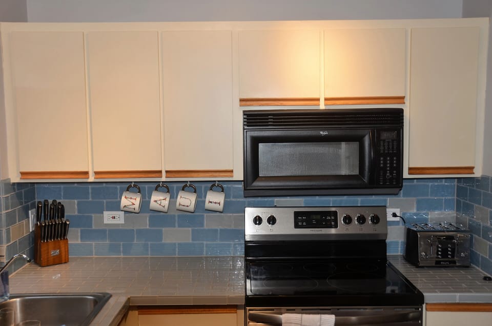 Fully equipped kitchen
